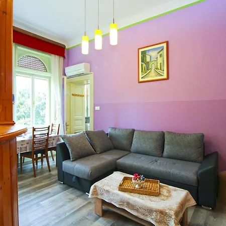 Diego 2160 Apartamento